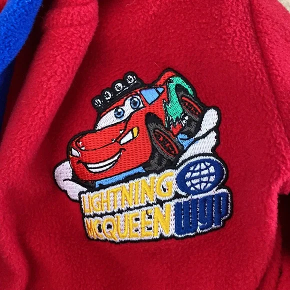 Disney - Picture 4 of 7